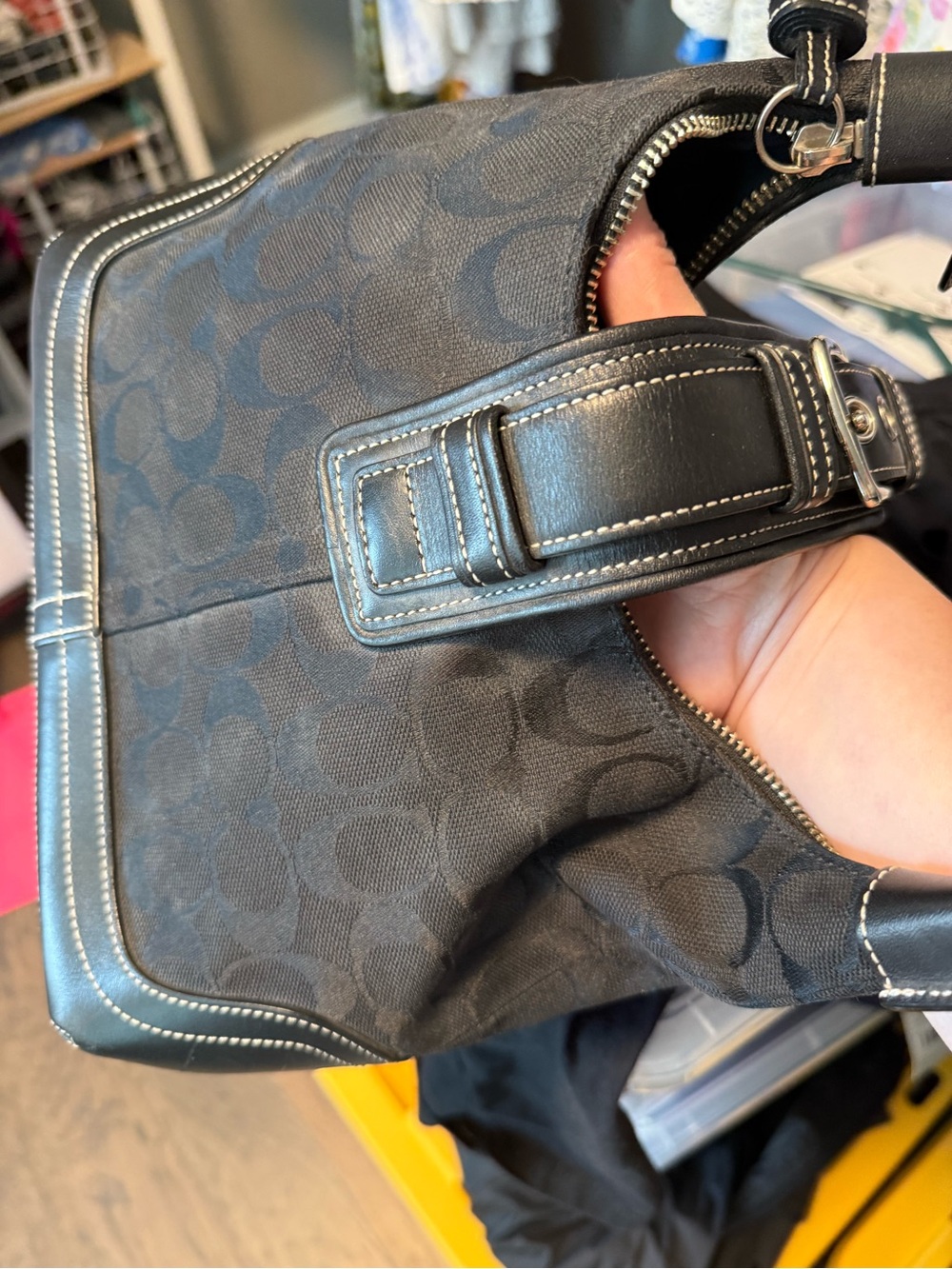 Coach Soho Signature C Canvas Flap Hobo Shoulder Bag | Style 6823 | Y2K Vintage - Picture 11 of 12